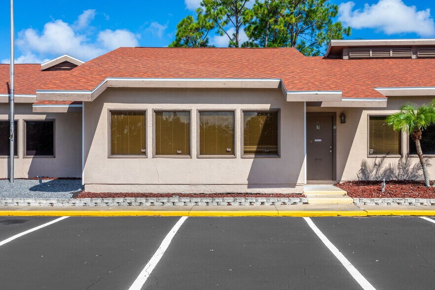 More Photos Of 12029 Majestic Blvd, Hudson Office For Lease