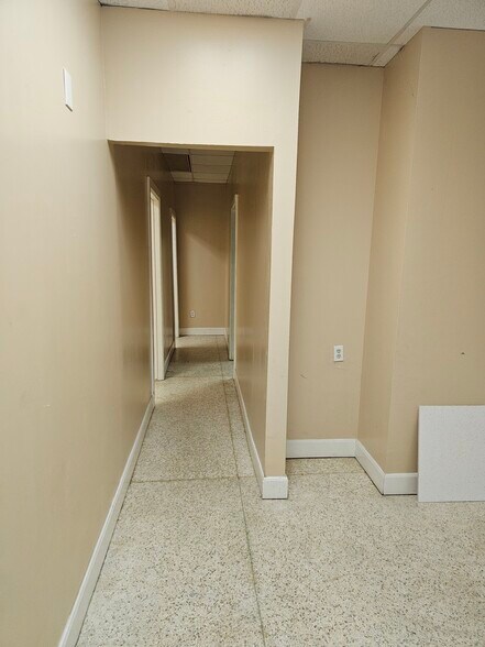 More Photos Of 8300 Homestead Rd, Houston Medical For Sale