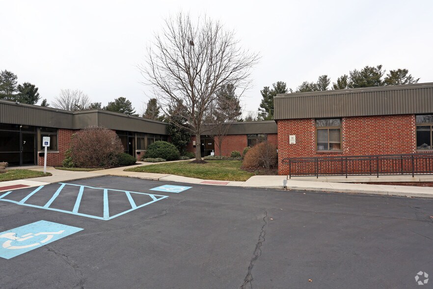 8200 Flourtown Ave, Wyndmoor, PA 19038 Medical Office For Lease