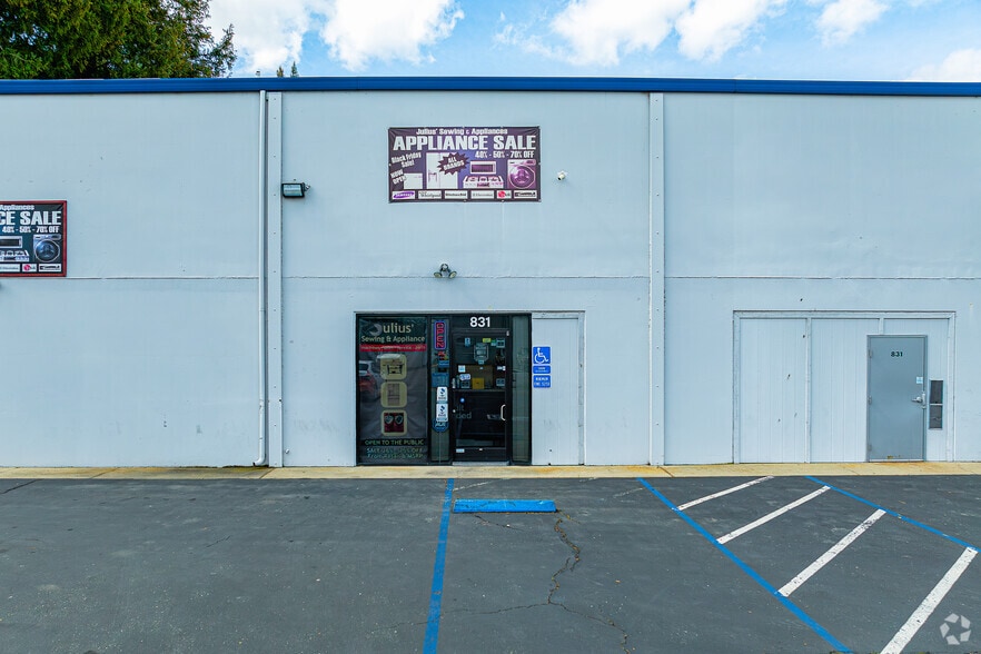 More Photos Of 917-945 N Market Blvd, Sacramento Unknown For Lease