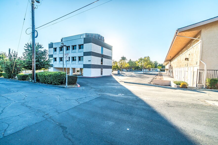More Photos Of 360 E 7th St, Upland Medical For Lease