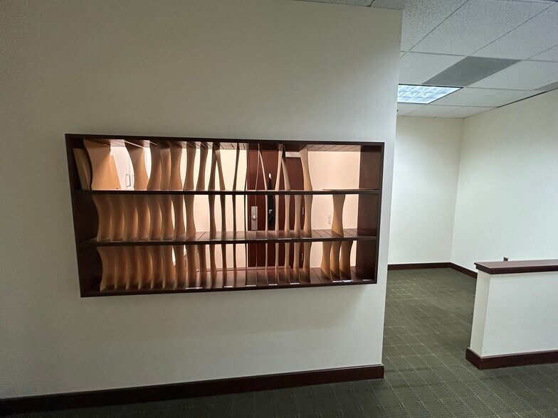 More Photos Of 165 Township Line Rd, Jenkintown Office For Lease