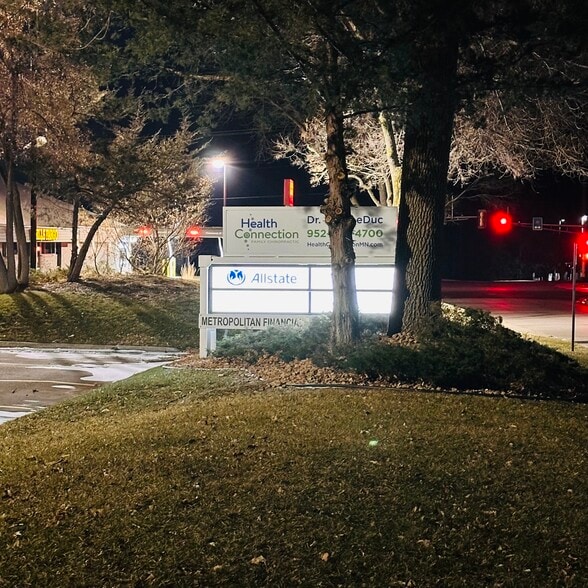 More Photos Of 5101 Thimsen Ave, Minnetonka Medical For Lease