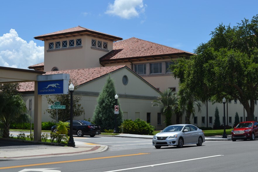 More Photos Of 303 N Massachusetts Ave, Lakeland General Retail For Sale