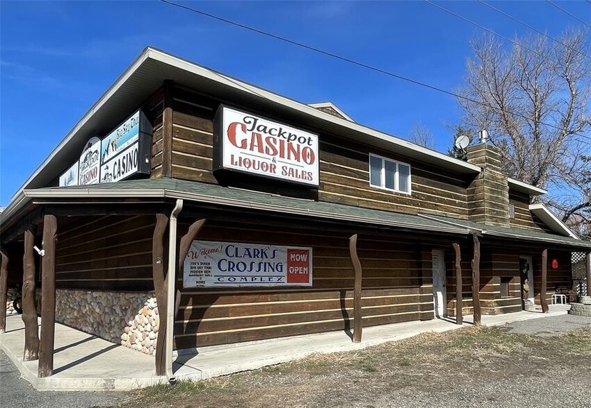 More Photos Of 102 Rogers Ln, Livingston General Retail For Sale