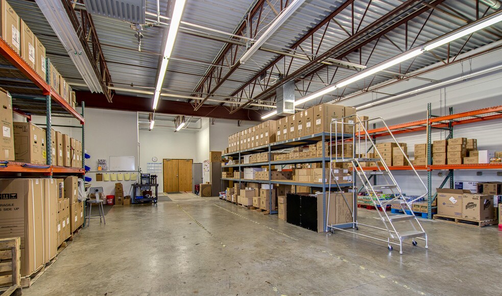 More Photos Of 7201-7245 University Ave NE, Fridley Medical For Lease
