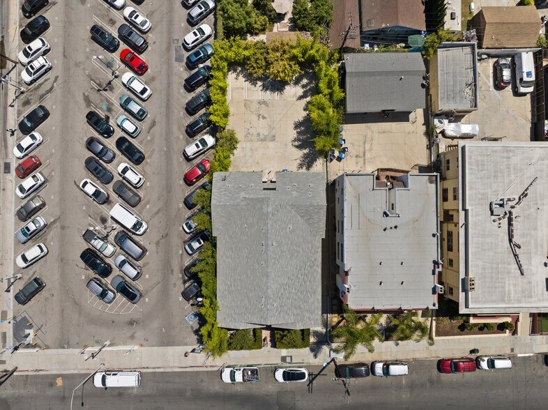 More Photos Of 1140 Lemoyne St, Los Angeles Apartments For Sale