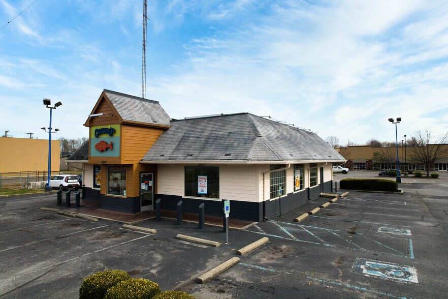 10101 Dixie Hwy, Louisville, KY 40272 Fast Food For Sale
