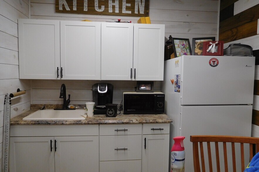 More Photos Of 7766 State HWY 153 Hwy, Winters Industrial For Sale