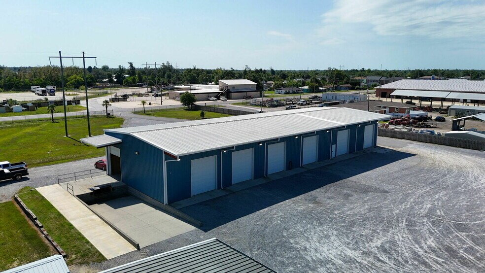 More Photos Of 1225 Transmitter Rd, Panama City Warehouse For Lease