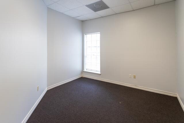 More Photos Of 14721 Pebble Bend Dr, Houston Medical For Lease