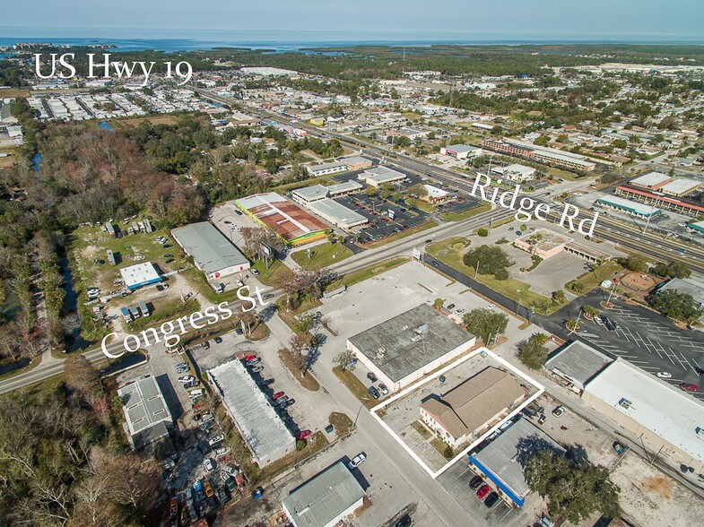 More Photos Of 6541 Industrial Ave, Port Richey Manufacturing For Lease