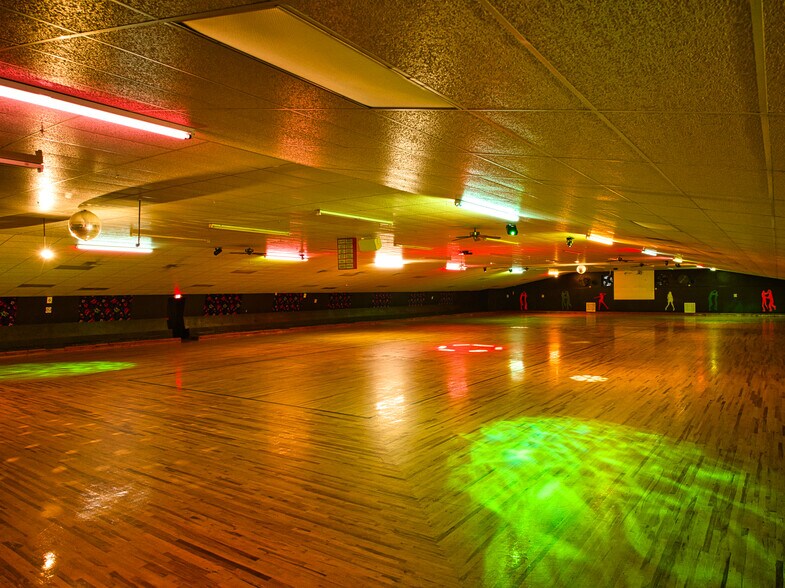 More Photos Of 2724 Emanuel Church Rd, West Columbia Skating Rink For Sale