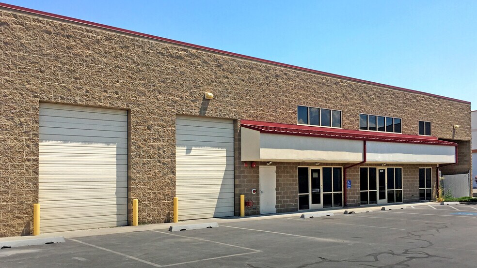 Primary Photo Of 6531-6647 S Cottonwood St, Murray Light Manufacturing For Lease