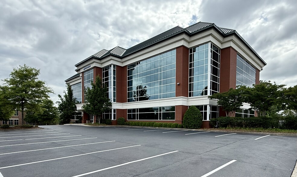 More Photos Of 4700 Whitesburg Dr, Huntsville Medical For Lease