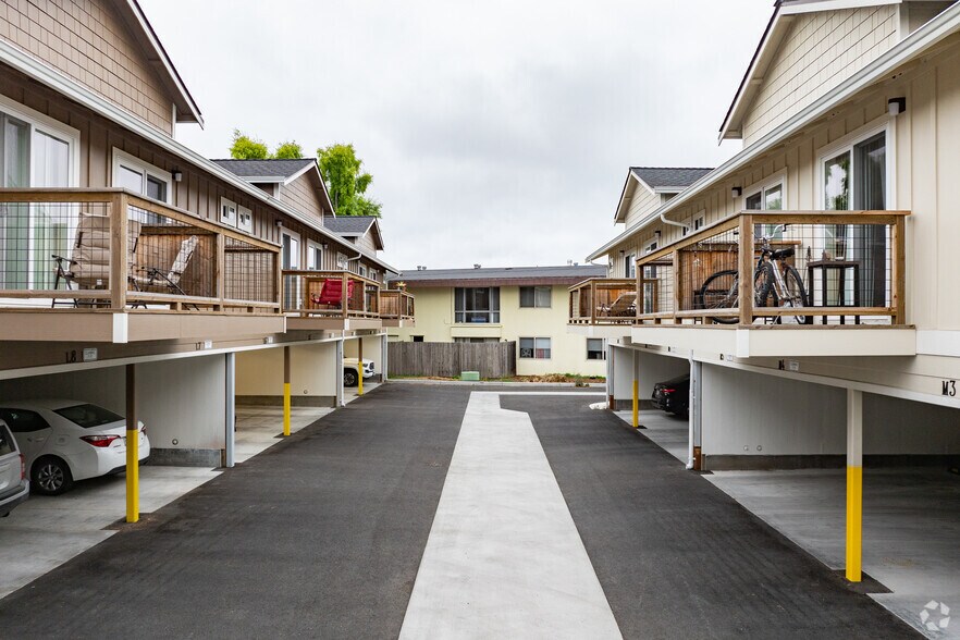 More Photos Of 2351 Westwood Ct, Arcata Apartments For Sale