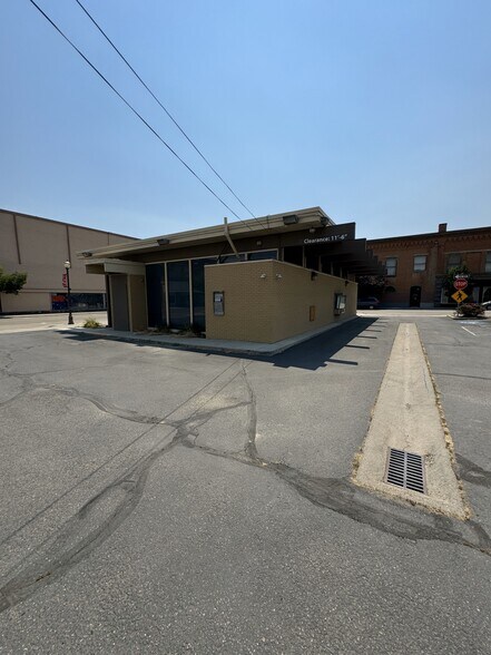 More Photos Of 407 State St, Weiser Office For Lease