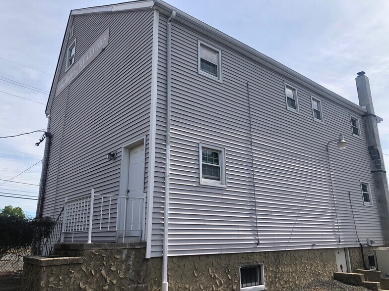 More Photos Of 2611 Route 37 E, Toms River Office For Sale