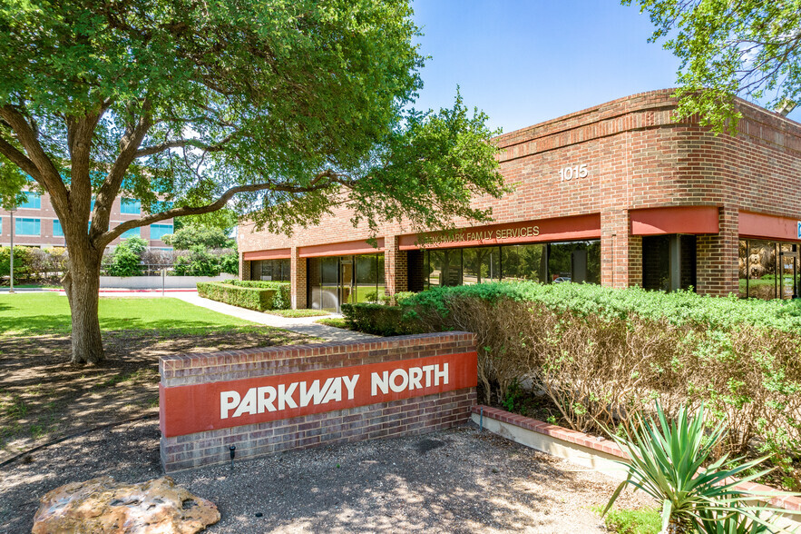 Primary Photo Of 1015 N Central Pky, San Antonio Office For Lease