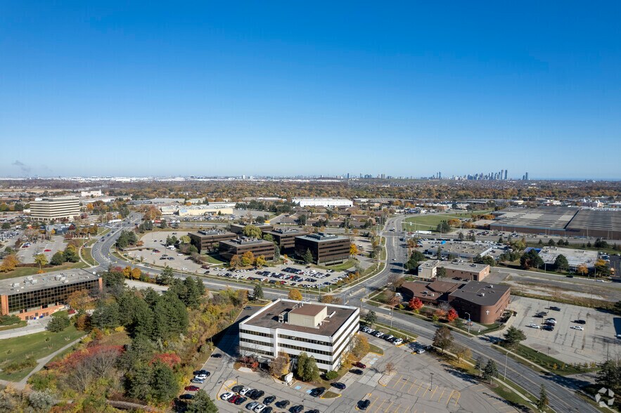More Photos Of 2121 Argentia Rd, Mississauga Office For Lease