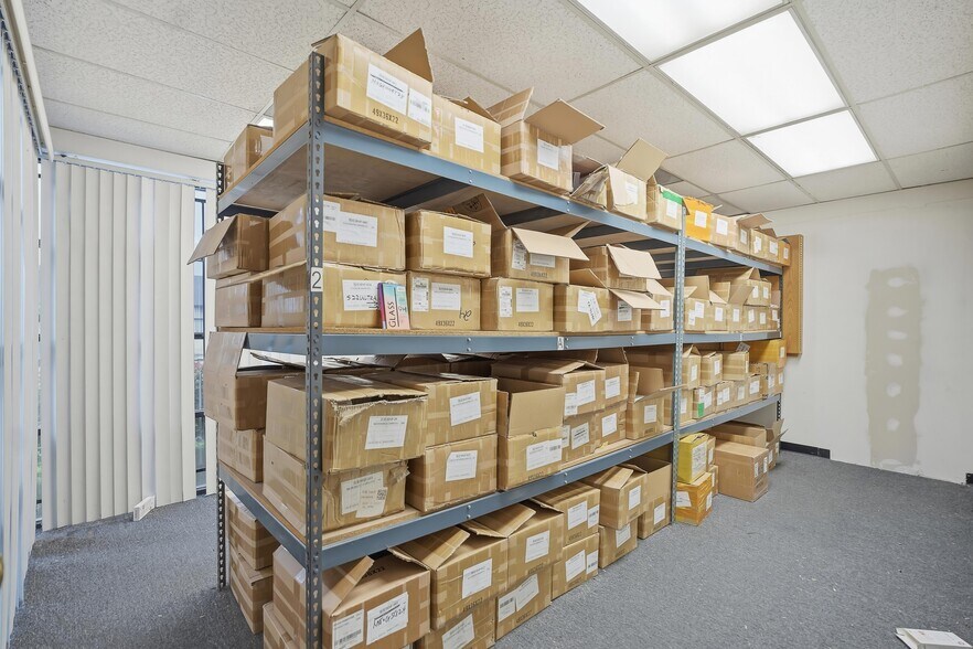 More Photos Of 15463 Valley Blvd, City of Industry Warehouse For Lease