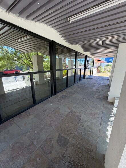 More Photos Of 214 S Maryland Pky, Las Vegas Apartments For Sale