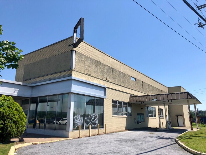 More Photos Of 2901-2971 N 7th St, Harrisburg Unknown For Lease