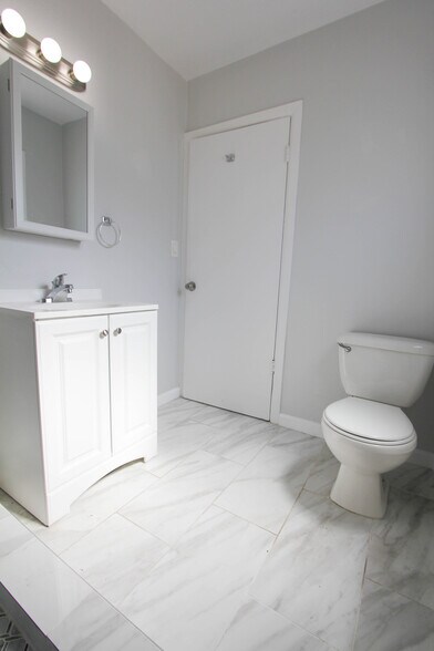 More Photos Of 679 Obispo Ave, Long Beach Apartments For Sale