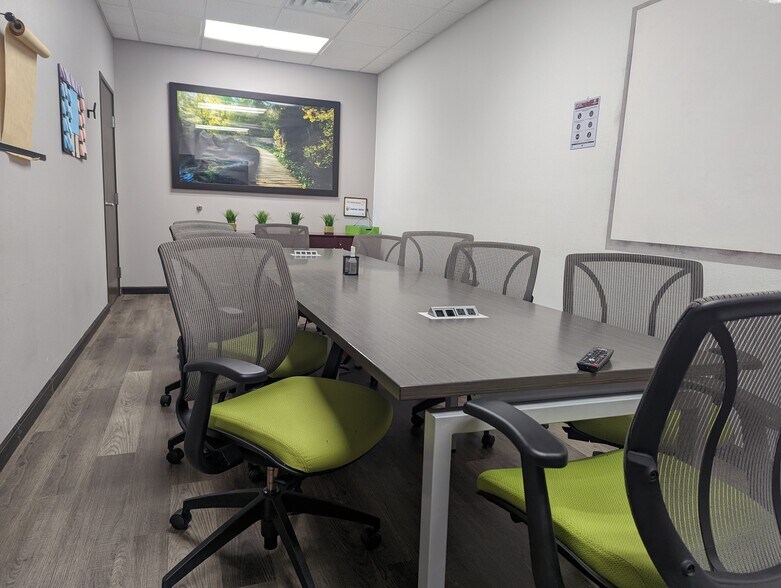 More Photos Of 21750 Hardy Oak Blvd, San Antonio Coworking Space