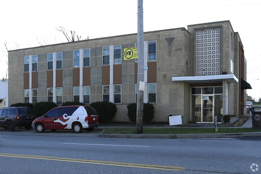 More Photos Of 6779 Memphis Ave, Brooklyn Medical For Sale