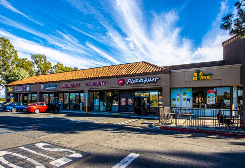 More Photos Of 25030-25110 Hancock Ave, Murrieta Unknown For Lease