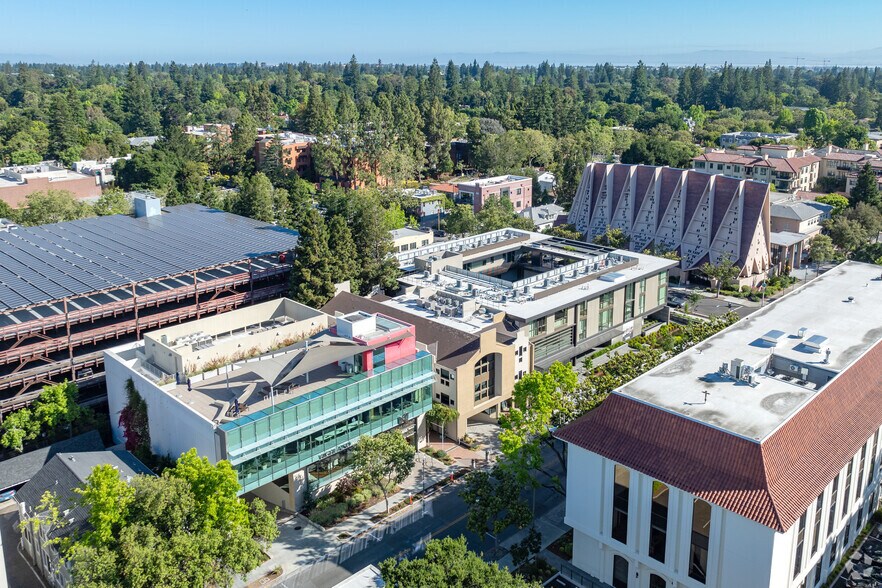 More Photos Of 555 Hamilton Ave, Palo Alto Office For Sale