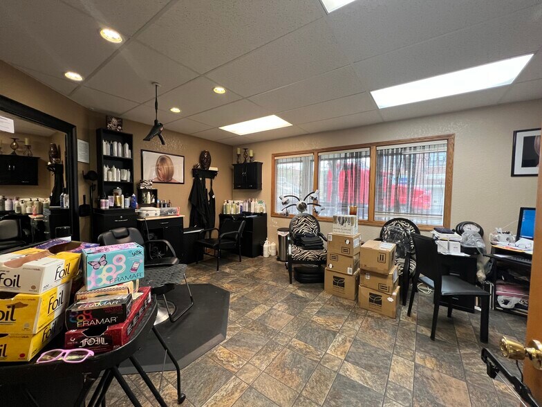 More Photos Of 402 E Main St, Riverton Storefront Retail Office For Sale