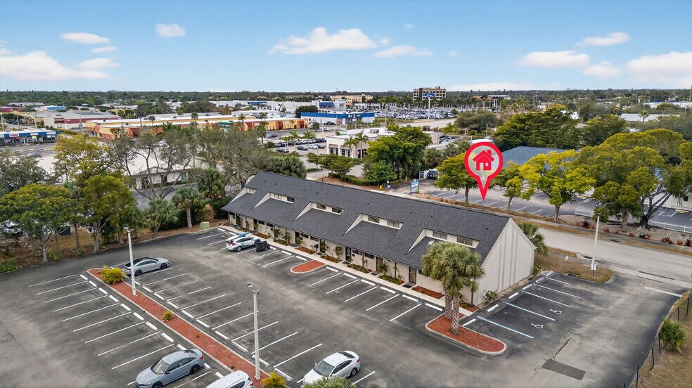More Photos Of 5235 Ramsey Way, Fort Myers Office For Sale