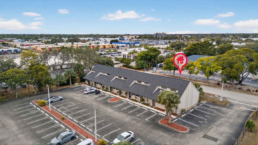 More Photos Of 5235 Ramsey Way, Fort Myers Office For Sale