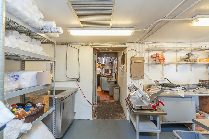 More Photos Of 1240 Overseas Hwy, Marathon Restaurant For Sale