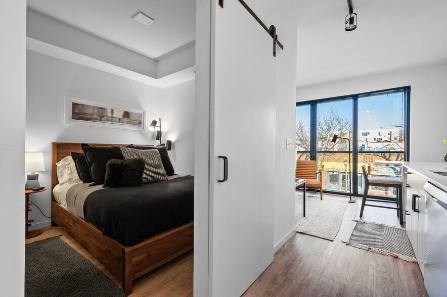 More Photos Of 2640 Nicollet Ave, Minneapolis Apartments For Sale