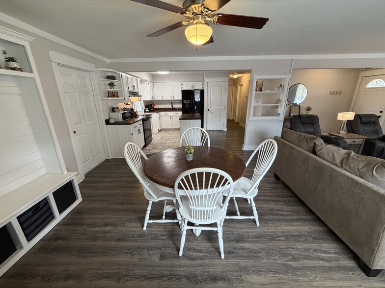 More Photos Of 831 FM 2917 Rd, Alvin Religious Facility For Sale