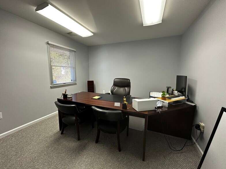 More Photos Of 1160 Beacon Ave, Manahawkin Medical For Lease