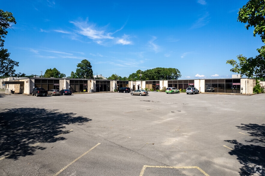 More Photos Of 137 Citation Ct, Birmingham Unknown For Lease