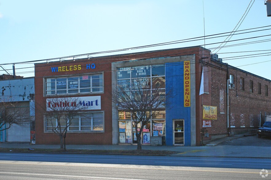 More Photos Of 706 E Broadway, Louisville Storefront For Sale