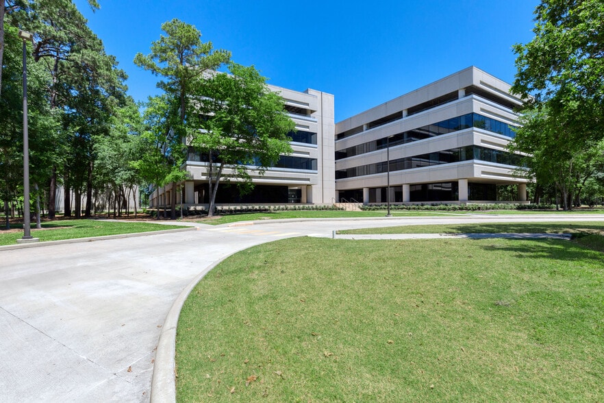 More Photos Of 13501 Katy Fwy, Houston Office For Lease