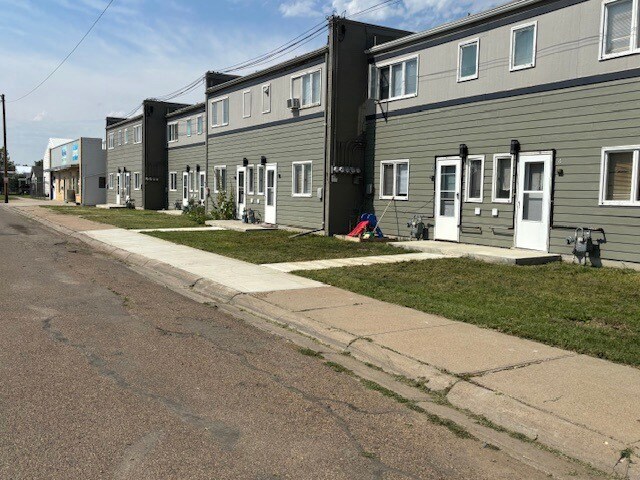 Primary Photo Of 232 S 7th St, Glasgow Apartments For Sale