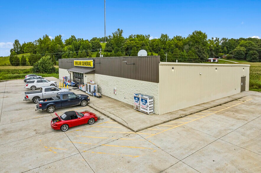 More Photos Of 9480 State Route 69, Hawesville General Retail For Sale