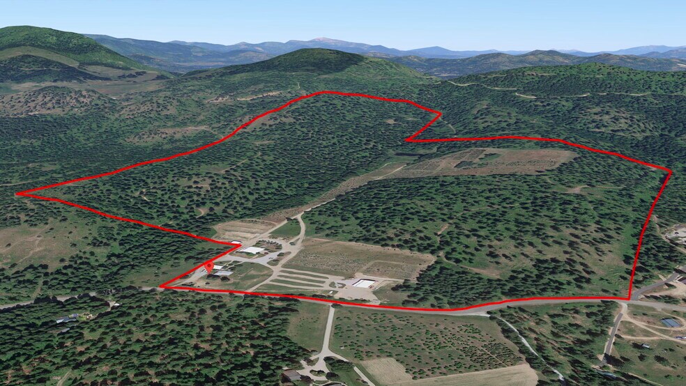 More Photos Of 1521 Willms Rd, Elk Lodge Meeting Hall For Sale