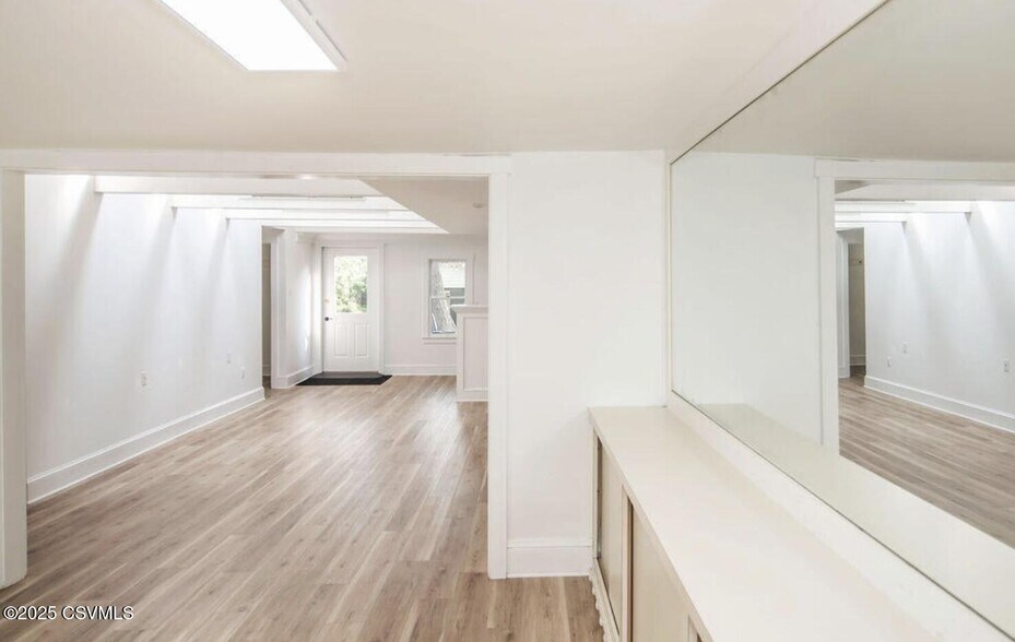 More Photos Of 30-32 N 2nd St, Lewisburg Storefront Retail Residential For Lease