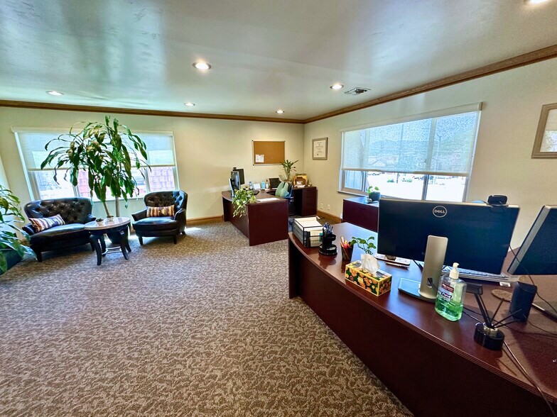 More Photos Of 16450 Monterey Rd, Morgan Hill General Retail For Sale