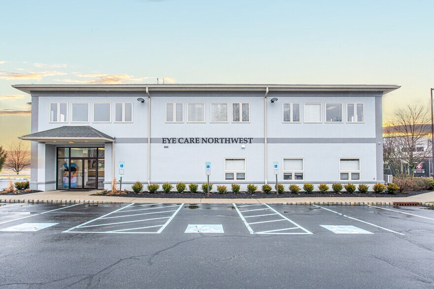 Primary Photo Of 1 Wilson Dr, Sparta Medical For Sale