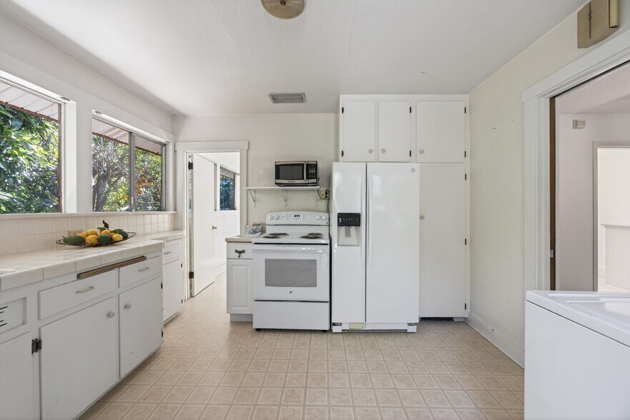 More Photos Of 1550 Santa Paula St, Fillmore Land For Sale