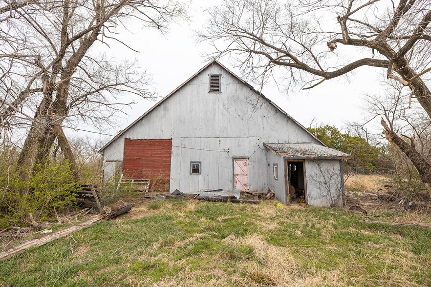 More Photos Of 2216 E Ford St, Valley Center Land For Sale